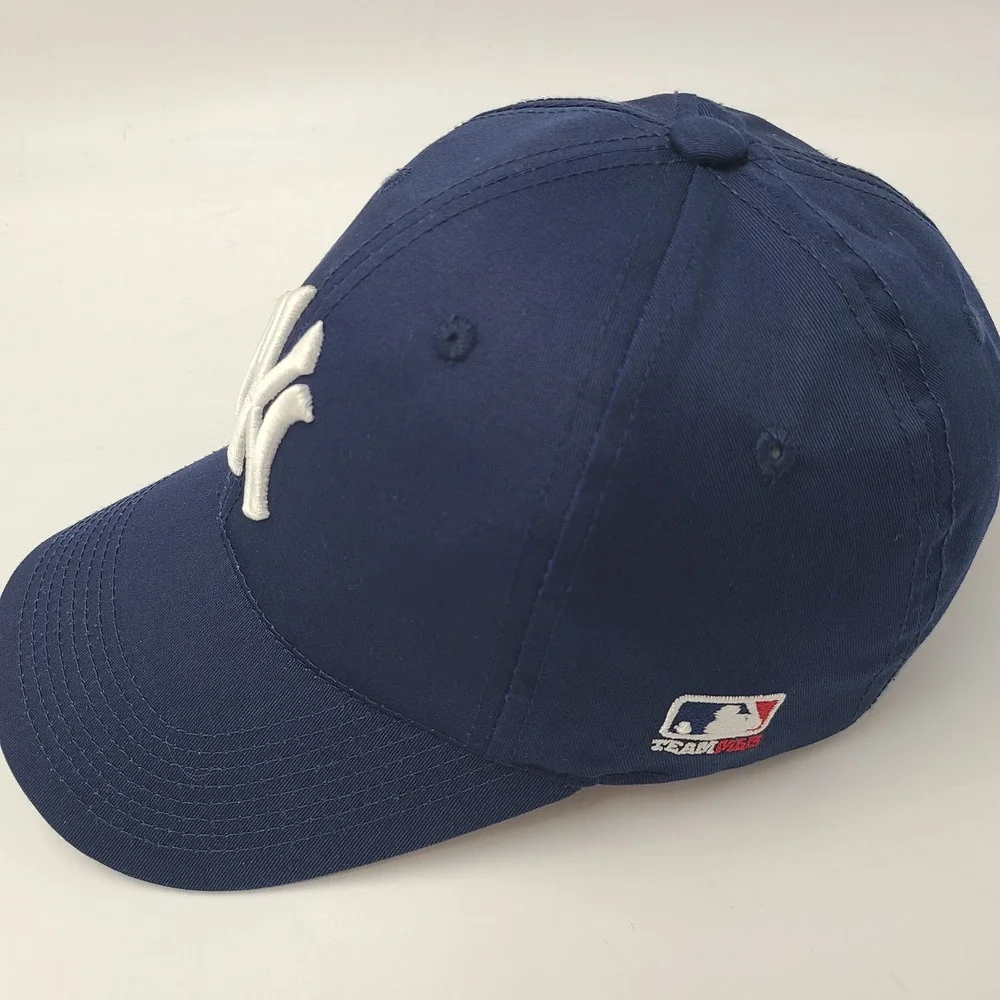 Youth New York Yankees Hat Adjustable Outdoor Cap Blue White MLB Baseball Logo